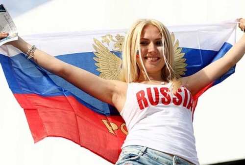 Alamak! Pria Warga Rembang Berhasil Nikahi Gadis Asal Saint Petersburg Rusia, Begini Kisahnya