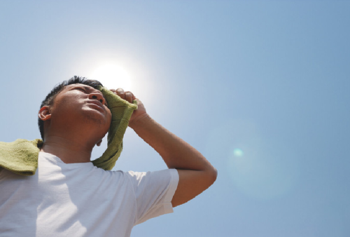 Panas Matahari Buat Kulit Belang? Ini 3 Cara Mengatasinya