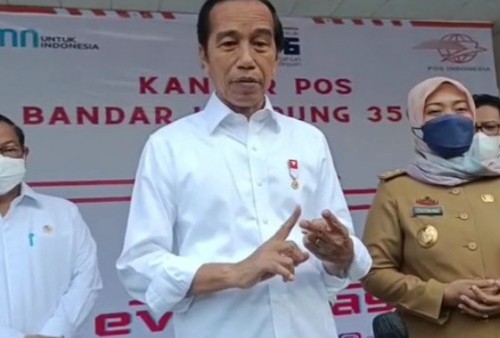 Presiden Jokowi Bagikan BLT Bahan Bakar Minyak (BBM)