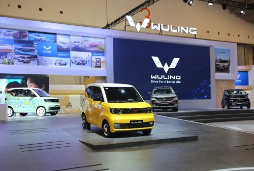 Kali pertama, mobil listrik Wuling dipamerkan di ajang pameran otomotif bertaraf internasional GIIAS 2021, ada games menarik juga lo