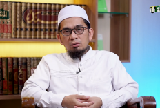 Insha Allah Utang Lunas dan Rezeki Mengalir Deras, Ustadz Adi Hidayat: Bacakan Doa Ini Setelah Shalat Jumat