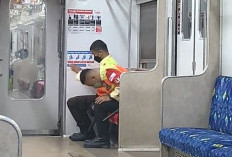 Viral di Media Sosial, Petugas KRL Salat di Gerbong Kereta!