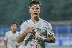 VIRAL! Bintang Persebaya Bruno Moreira Diduga Ajak Kissing Wanita Cantik di Mobil: Udah Happy Ngedate Tapi...