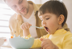 Si Kecil Mulai Susah Makan? Ini Cara Menambah Nafsu Makan Anak