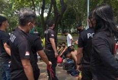 Demo Mahasiswa, Menjelang Petang Bentrok Pecah  