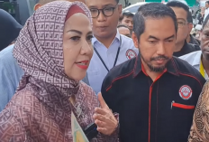 Diancam Pidana 4 Tahun, Venna Melinda Kembalikan Semua Barang Ferry Irawan Dihadapan Sunan Kalijaga