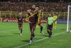 PSM Makassar Menang Telak Vs Persebaya Surabaya