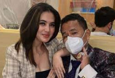  Hotman Paris Disebut Pacaran dengan Mantan asisten pribadinya, Iqlima Kim