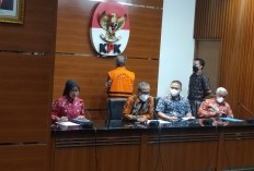 Sosok ini Ditemui Sudrajad Dimyati Sebelum Menuju Gedung  KPK