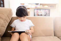 Si Kecil Kecanduan Gadget? Ini Tipsnya Agar Anak Tidak Main HP Terus